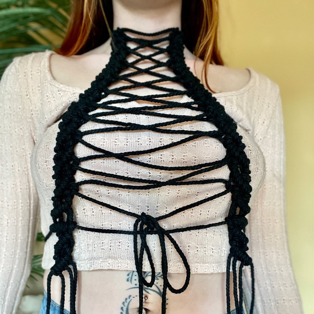 Handmade Macramé Corset Top - Picture 4 of 11